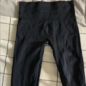Never worn! Navy blue spanx leggings